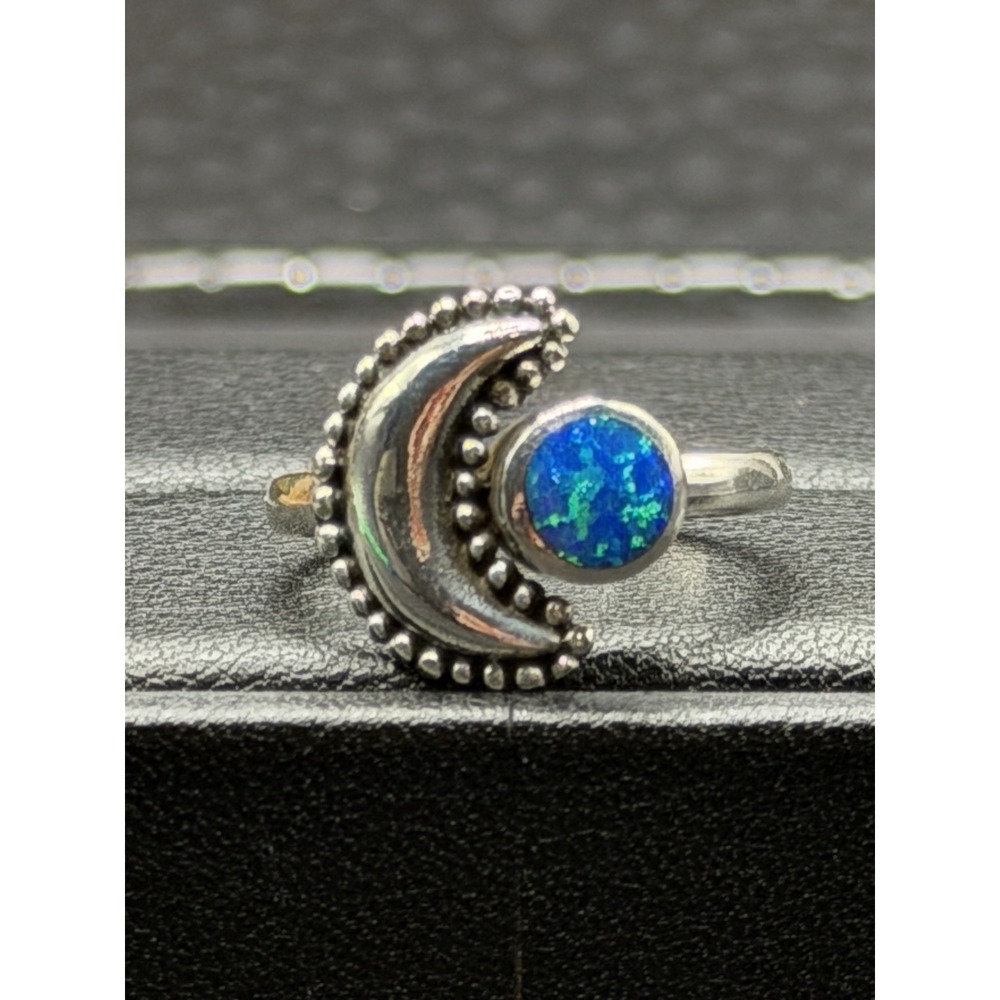 New Condition Sterling Silver Lab Blue Opal Sun Moon Ring Size 6 J30